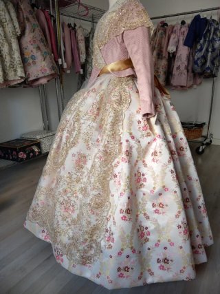 Traje de Fallera Niña Rosa y Dorado