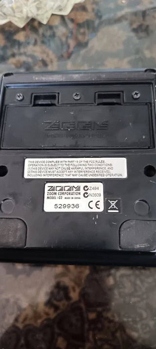 Pedal multi efectos y ritmo Guitarra G2