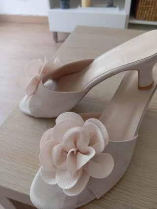 Sandalias de tacón de 5.5 cm muy cómodas con flor