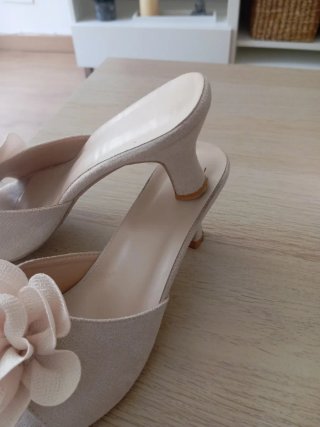 Sandalias de tacón de 5.5 cm muy cómodas con flor