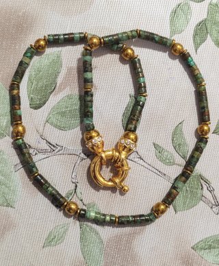 Collar Turquesa Africana y Hematites