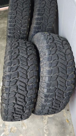 4 Neumáticos Radar Renegade RT+ 275/70R18