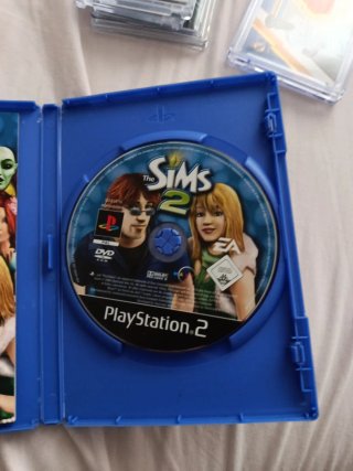 Los Sims 2 PS2