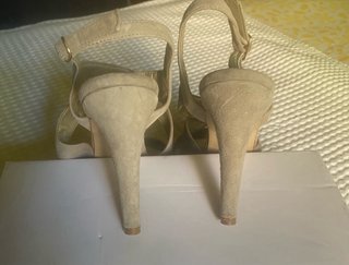 Sandalias Melanie Beige Cuña