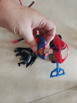 Muñecos Superhéroes Marvel y DC