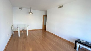 Piso en alquiler en Poligono Sur - La Oliva - Letanías en Sevilla