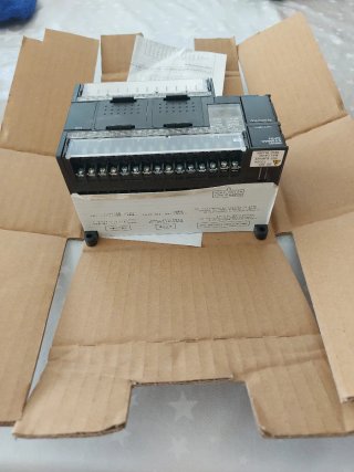 OMRON SYSMAC CP1H PLC