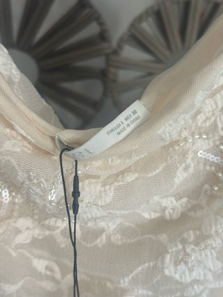 Falda Zara encaje con flecos