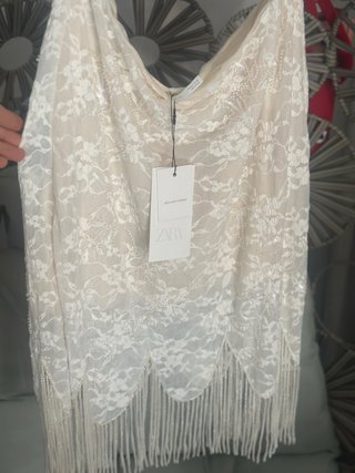 Falda Zara encaje con flecos