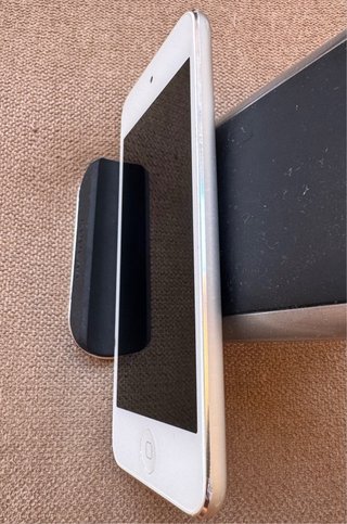 iPod Touch 6ta Gen A1574 (Para Piezas)