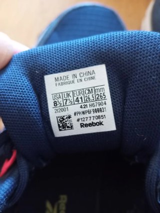 Zapatillas deportivas Reebok azules y blancas