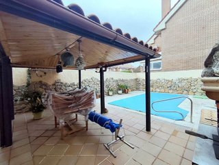 Casa adosada en venta en El Arroyo - La Fuente en Fuenlabrada