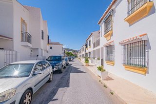 Casa adosada en venta en Salobreña Costa en Salobreña