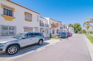 Casa adosada en venta en Salobreña Costa en Salobreña