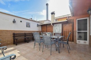 Casa adosada en venta en Peligros