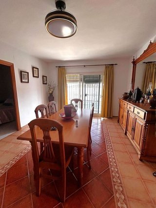 Chalet en venta en Coín