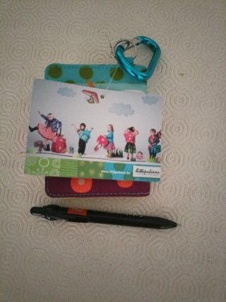 Cartera infantil con llavero