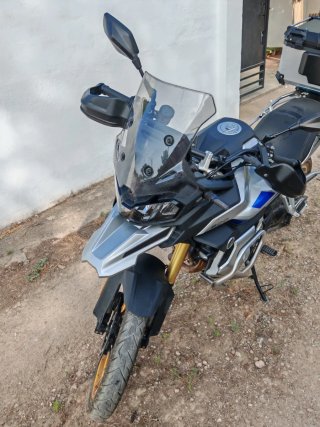 Voge 900 DSX Azul Casi Nueva