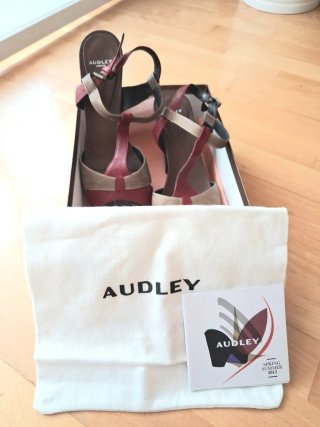 Sandalias Audley tacón beige y rojo