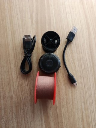 Mini cámara espía con cables USB