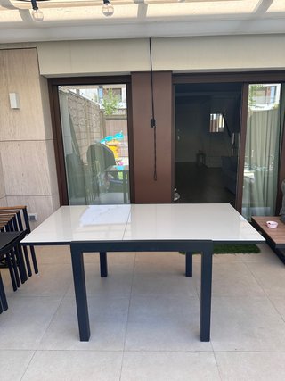 Mesa de jardín extensible