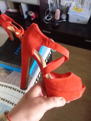 Zapatos de tacón Marypaz ante rojo