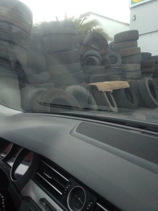 VENDO NEUMÁTICOS SEMINUEVOS.