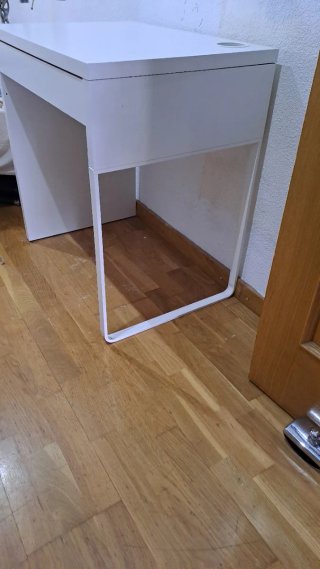 Escritorio blanco con cajón Ikea