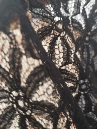 Blusa Cache Cache Negra Encaje