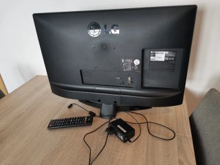 TV LG 24" negro