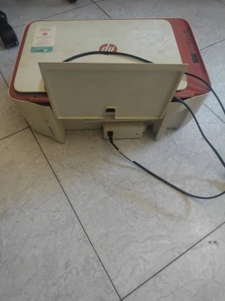 Impresora HP Roja y Blanca