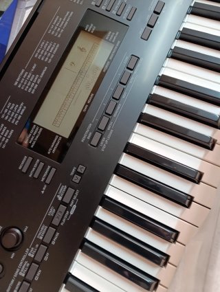 Teclado Electrónico / piano digtal Casio con Atril