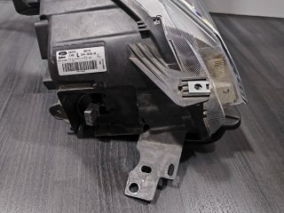 Faro derecho Ford Kuga Mk2