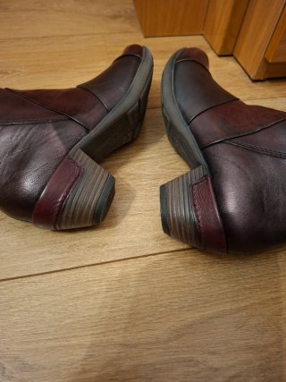 Botines Pikolinos tonos Burdeox
