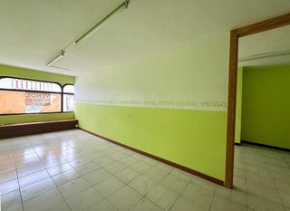 Local comercial en venta en Corrales de Buelna (Los)