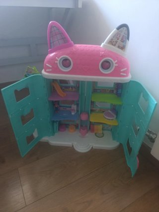 Casa de Muñecas Gaby Gato