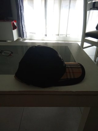Gorra Bruberry sin usar