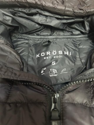 Chaqueta Koroshi Negra y Roja Nueva