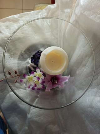 Centro de mesa de cristal con flores