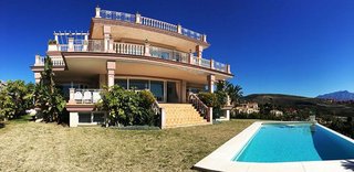 Chalet en alquiler en Benahavís en Benahavís