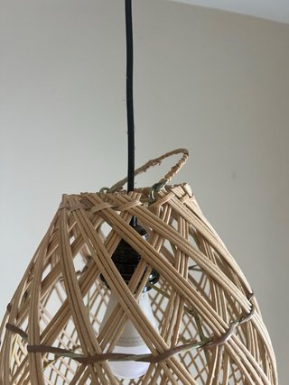 Lámpara de Rattan Hecha a Mano