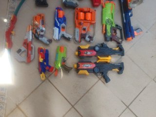 Lote Pistolas Nerf y Juguetes