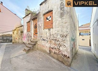 Casa adosada en venta en Ares
