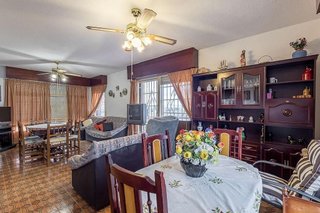 Chalet en venta en Cájar