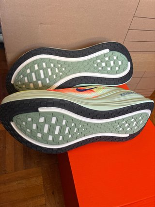 Nike Vomero Plus Talla 47.5
