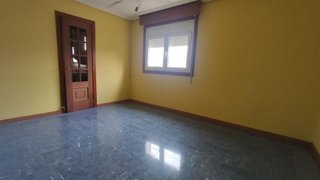 Chalet en venta en Verín