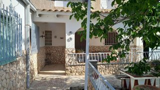 Chalet en venta en Yecla