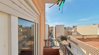 Piso en venta en Fraternidad en Elda