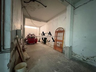 Local comercial en venta en San Francisco en Lucena