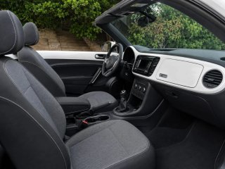 Volkswagen Beetle 2016